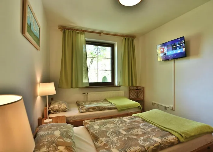 Gospodarstwo Goscinne Racibor * Swietajno (Szczytno)